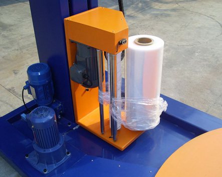 大型機用纏繞膜廠家PE拉伸膜纏繞膜PVC保護膜只選對的不選貴的生產廠家